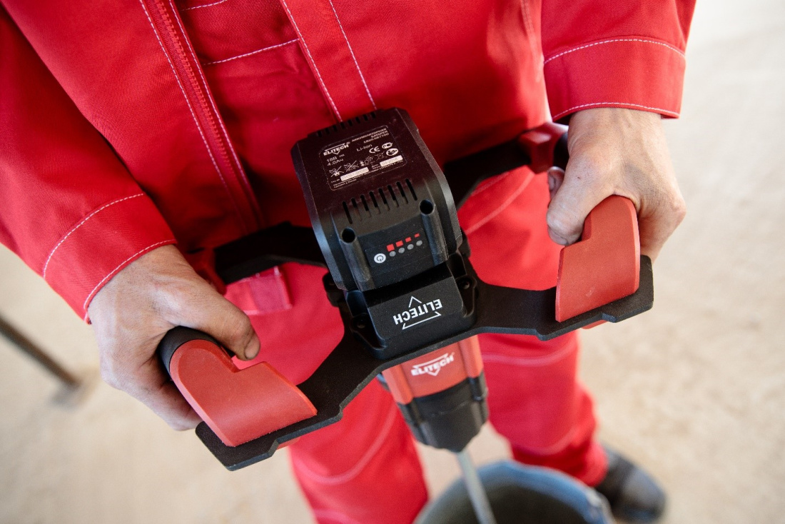 stroitelniy_mikser.jpg stroitelniy_mikser.jpg