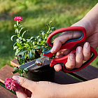 Эргономичные ручки с покрытием из нескользящего материла для комфортного захвата.